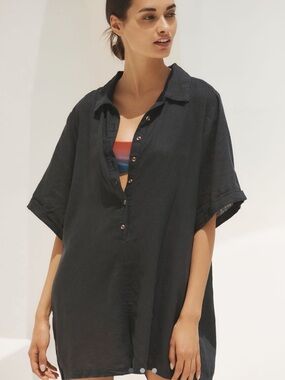 Anthropologie Short-Sleeve Collared Linen Romper in black